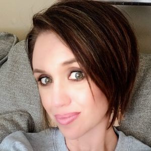 Meet your Posher, Christy